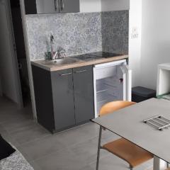 Studio - Marina 4 - 17 allée des Pinons - 2-1