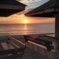 ザ ウォーターフロント ビーチ リゾート（The Waterfront Beach Resort）