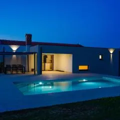 Villa Lia with pool - luxury in Vintijan, near Pula and Medulin