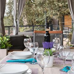 TOTAL ESCAPE Mobile Home MOCCA Camp Porton Biondi