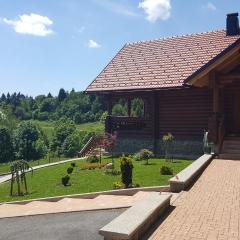 Chalet mit 7.000 m2 Land und wunderschöne Aussicht