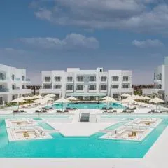 Tanoak Resort
