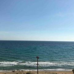 Cozy seafront loft - Kat's rentals