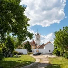 Ambrožův dvůr