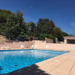 Sainte-Maxime - 3 bedroom apartment, air conditioned, outdoor terrace, swimming pool