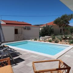 Apartment Viva-by the sea-garden & terraces by Interhome