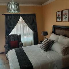 Lesedi Self Catering