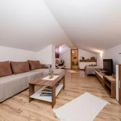 Apartment in Mundanije with Seaview, Terrace, Air condition, WIFI (3748-3)