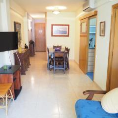 Apartament a 2 minuts de la platja, amb AC