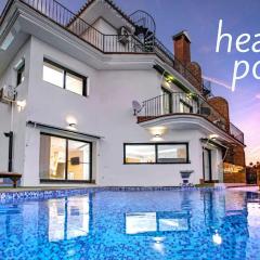 Luxury villa with sea views - heated pool-Jacuzzi
