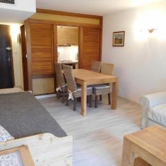 Appartement Chamonix-Mont-Blanc, 2 pièces, 5 personnes - FR-1-517-39