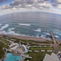 The Pearls of Umhlanga, or Oceans Apts