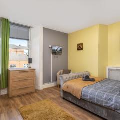 CITY CENTRE en-suite rooms