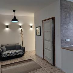 Central Lux Apartments