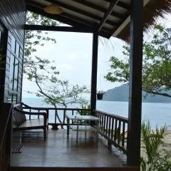 Bangbaobeach Resort