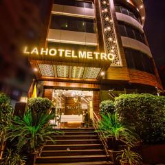 La Hotel Metro near BKC