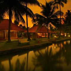 コンダイ リップ バックウォーター ヘリテージ リゾート（Kondai Lip Backwater Heritage Resort）