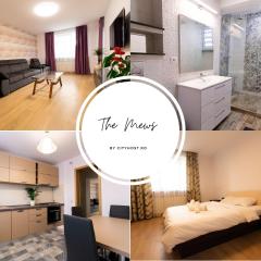 The Mews - large Apartment with Free Parking, near AFI Mall