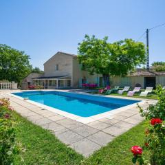 Villa de 3 chambres avec piscine privee jardin amenage et wifi a La Tour d'Aigues