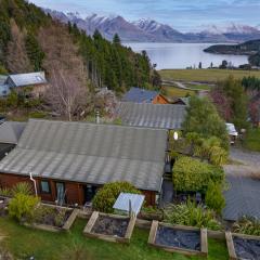 Alpine Hide Away - 2 bedroom