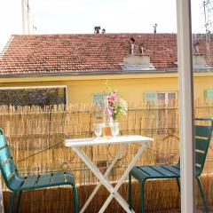 Les Gérardines by EnjoyNice, 3-room with Airco and balcony