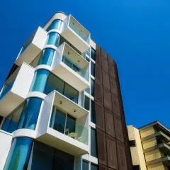 Flat Iron Apartments by Quokka 360 - Stylish Urban Stay 5 Minutes from Lugano Centre