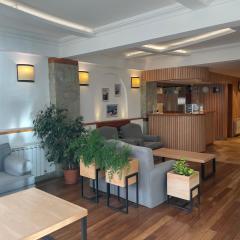 Hotel Ayres Del Nahuel