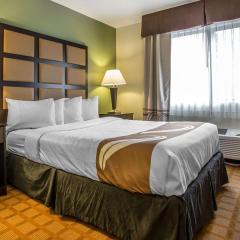 Quality Inn & Suites Marinette