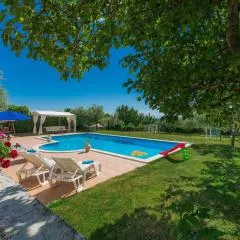 Apartment Ivan & Tina-1 by Interhome