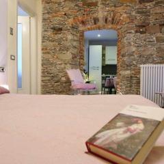 LA PERLA piccolo appartamento in piazza