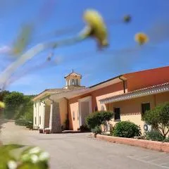 Pausania Inn