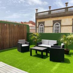 Traditional Townhouse with Private Rooftop Terrace