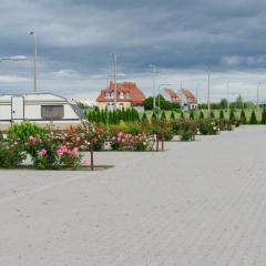 Hotel Rózsa Csárda Bungalow & Caravan Park