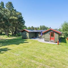 Secluded Pine Tree Cottage-By Traum