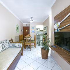 Apto 22E ar condicionado e ventilador, 2 quartos, churrasqueira, elevador e piscina