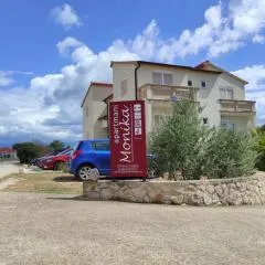 Apartments Monika Nin