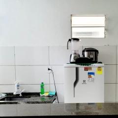 Apt Inteiro 02 Qts, 04 Pessoas, 15 min Praia