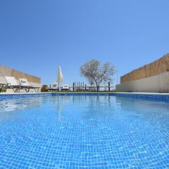 Arismari Villa - Heated Private Pool