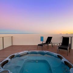 Private Rooftop Spa Penthouse apartment - Sierra Grand - CoastHM