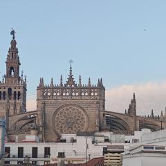 Blue House Arenal Seville