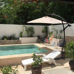 Estudio en “casa Livia” con piscina y jardín.