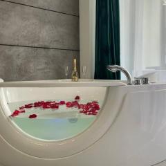 Arkadiya Sky Jakuzi & MP 25