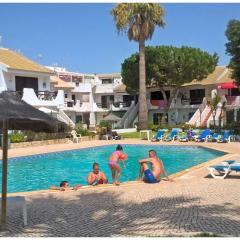 CASA Bela - zona calma e com piscina