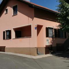 APARTMAN DEDA