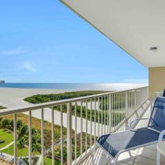 Alluring beachfront condo with pool and ocean views