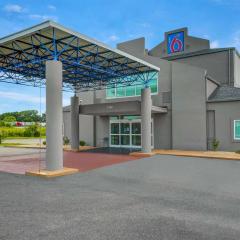 Motel 6-Montgomery, AL - Airport