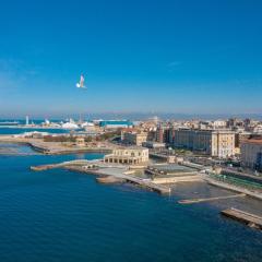 CASAMIELI, Nuovo, vicino al porto al mare e al centro