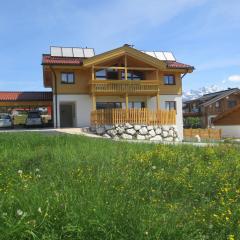 Villa Mandl mit Garten Sauna Pool