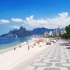 Flat novo, ao lado da praia de Ipanema