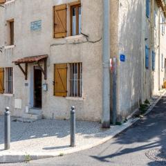 THE CREW HOUSE LA CIOTAT - Maison de pêcheur en triplex 3 chambres et box privatif au dessus du Vieux Port